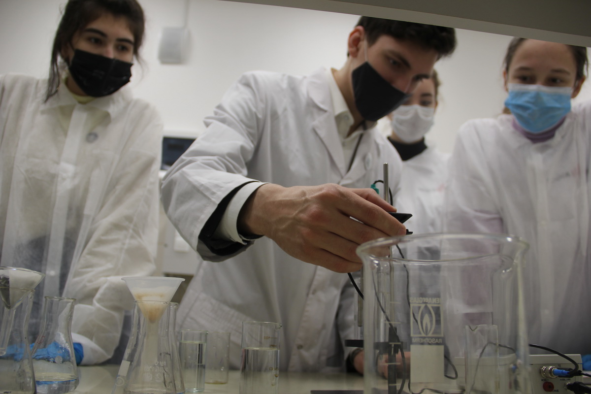 Осенняя школа «Химия и биотехнология» прошла в ВШБиПП